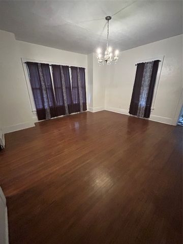 1224 W Cherokee Avenue, Enid, OK 73703