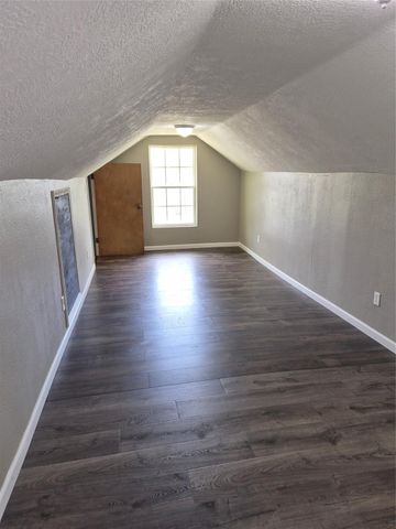 209 Florence Street, Orange, TX 77630