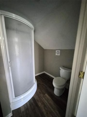 209 Florence Street, Orange, TX 77630