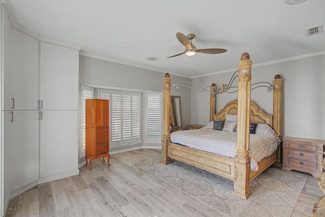 7702 Southfork Drive, Shreveport, LA 71105