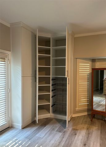 7702 Southfork Drive, Shreveport, LA 71105