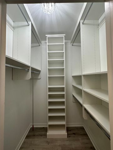 7702 Southfork Drive, Shreveport, LA 71105