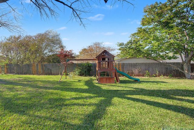 7702 Southfork Drive, Shreveport, LA 71105