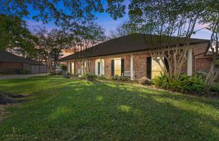 7702 Southfork Drive, Shreveport, LA 71105