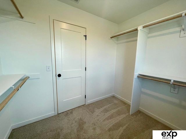 11061 S 217 Street, Gretna, NE 68028