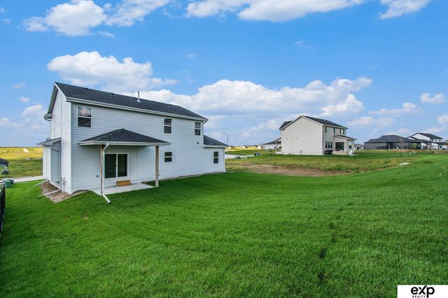 11061 S 217 Street, Gretna, NE 68028