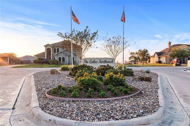 15001 Lake Mead, Robstown, TX 78380