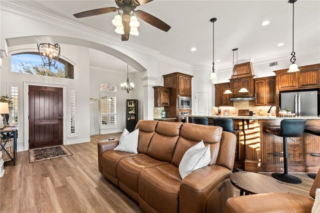 15001 Lake Mead, Robstown, TX 78380