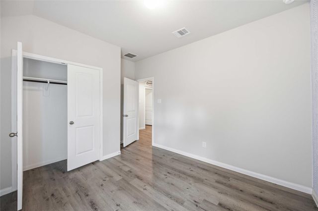 5503 James Michael Drive, Rosharon, TX 77583