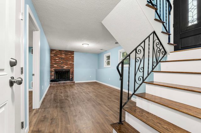 3 Bradley Road, Andover, MA 01810