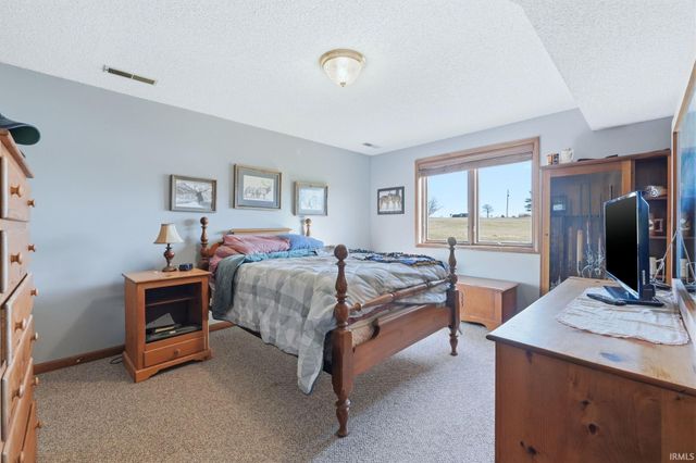 21918 Campbell Road, Spencerville, IN 46788