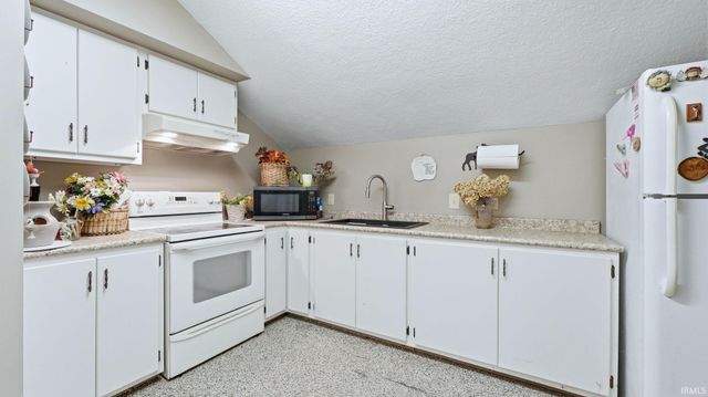 21918 Campbell Road, Spencerville, IN 46788