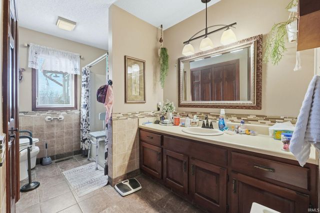 21918 Campbell Road, Spencerville, IN 46788