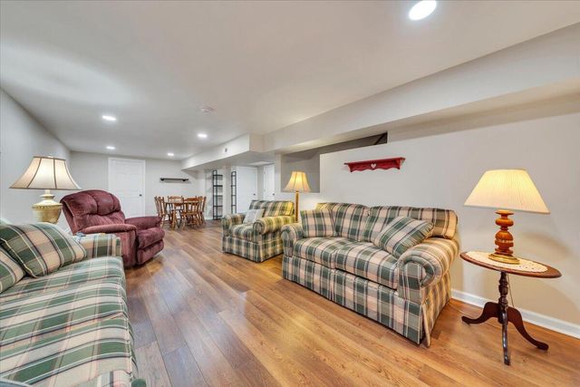 2834 Neil DR, Roanoke, VA 24019