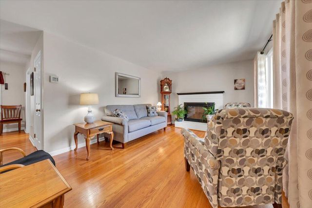 2834 Neil DR, Roanoke, VA 24019