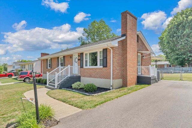 2834 Neil DR, Roanoke, VA 24019