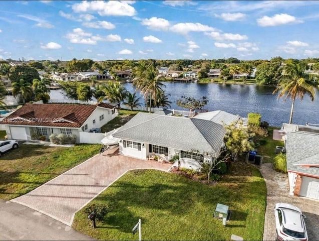 3371 NW 67th Street, Fort Lauderdale, FL 33309
