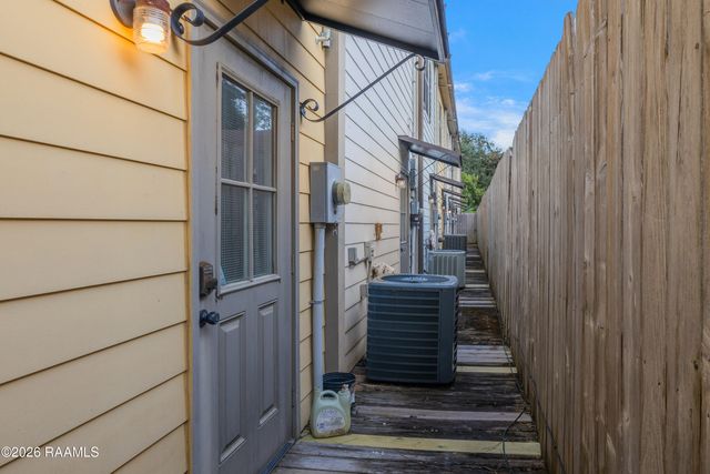 701 W Taft Street 7, Lafayette, LA 70503