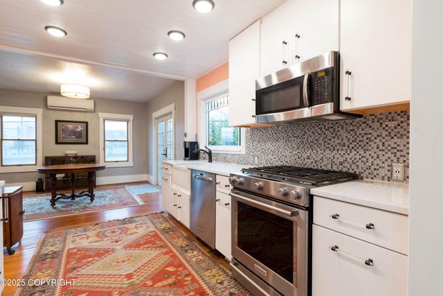 525 Grant Street, Ketchikan, AK 99901