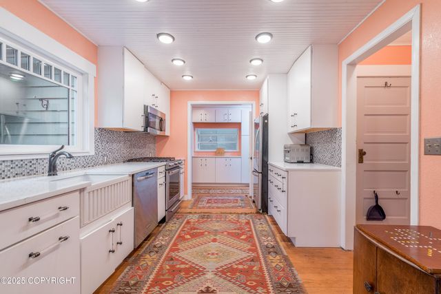 525 Grant Street, Ketchikan, AK 99901