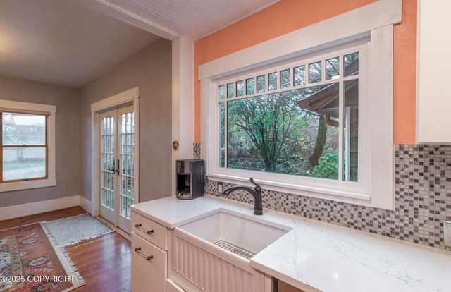 525 Grant Street, Ketchikan, AK 99901