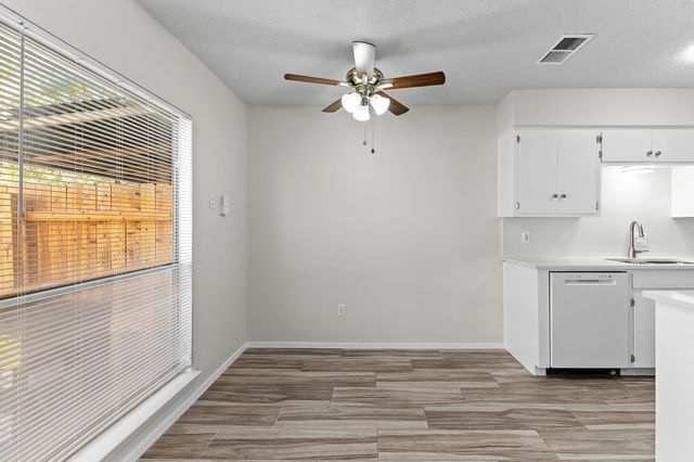 10807 Lambert CIR A, Austin, TX 78758