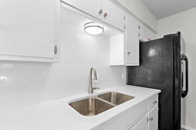 10807 Lambert CIR A, Austin, TX 78758