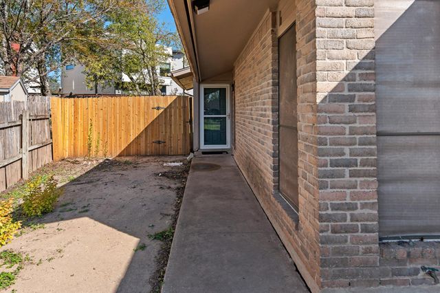 10807 Lambert CIR A, Austin, TX 78758