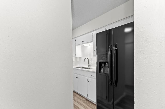 10807 Lambert CIR A, Austin, TX 78758