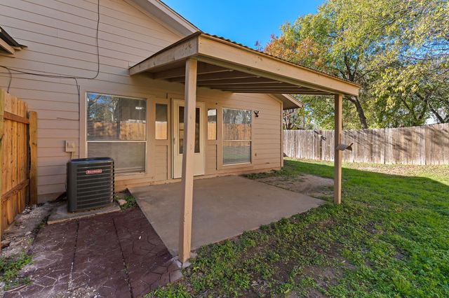 10807 Lambert CIR A, Austin, TX 78758