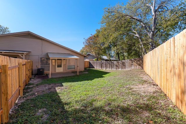 10807 Lambert CIR A, Austin, TX 78758