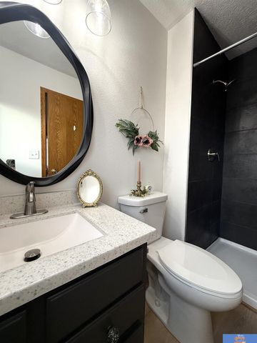 1408 Ashland Avenue, Beatrice, NE 68310