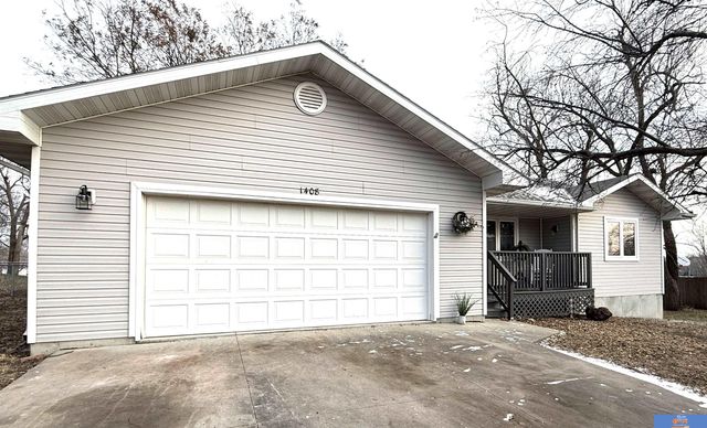 1408 Ashland Avenue, Beatrice, NE 68310
