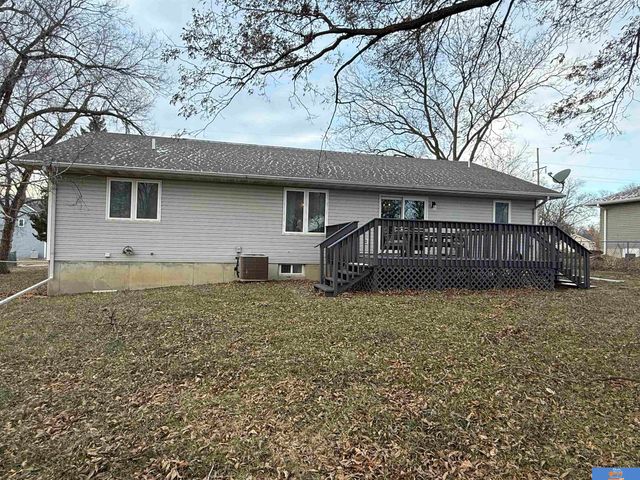1408 Ashland Avenue, Beatrice, NE 68310