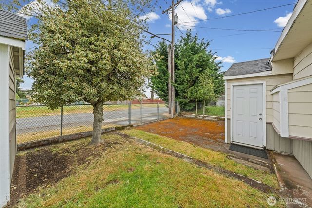 8528 33rd Avenue S, Lakewood, WA 98499
