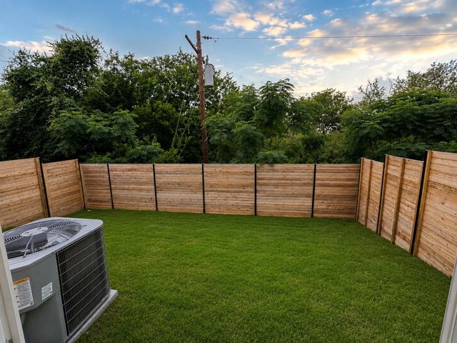 2000 Riverside Farms RD 6102, Austin, TX 78741