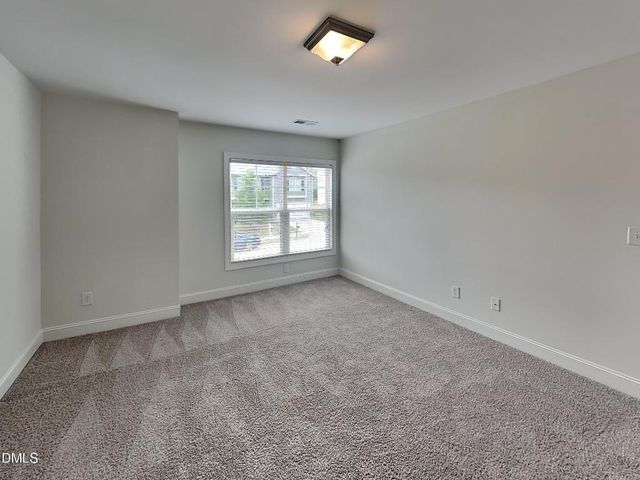 135 Ambergate Drive, Youngsville, NC 27596