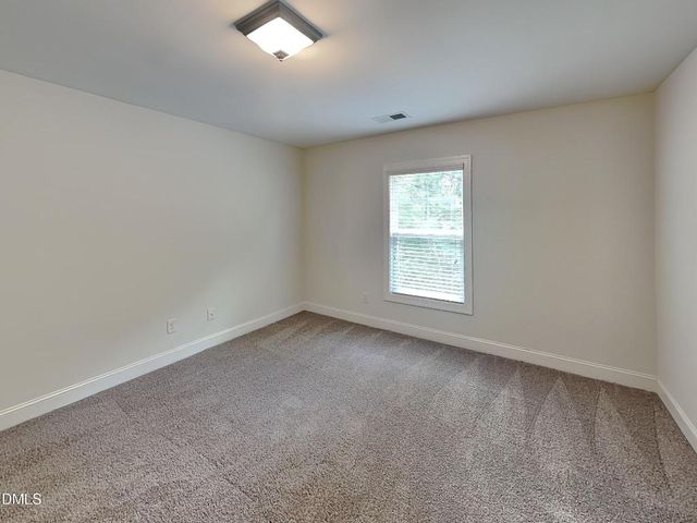 135 Ambergate Drive, Youngsville, NC 27596