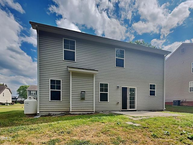 135 Ambergate Drive, Youngsville, NC 27596
