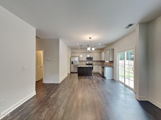 135 Ambergate Drive, Youngsville, NC 27596