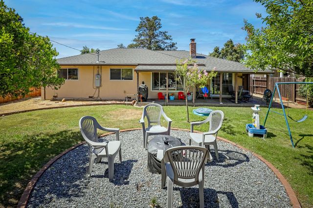 10320 Malaga Way, Rancho Cordova, CA 95670