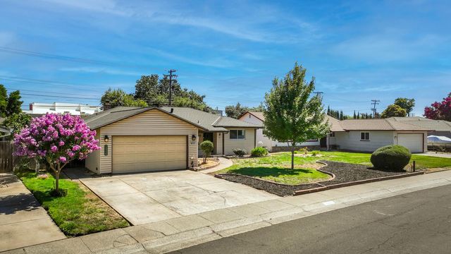 10320 Malaga Way, Rancho Cordova, CA 95670