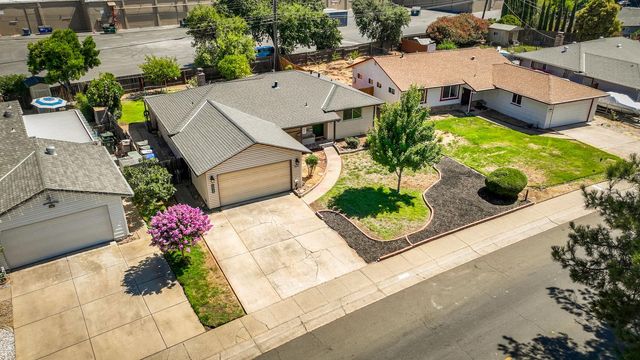 10320 Malaga Way, Rancho Cordova, CA 95670