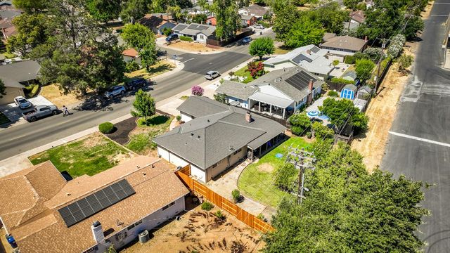 10320 Malaga Way, Rancho Cordova, CA 95670