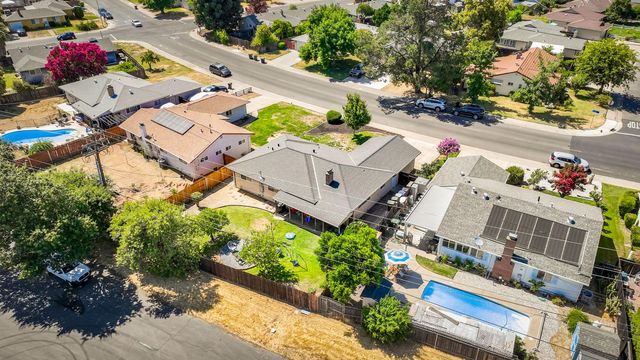 10320 Malaga Way, Rancho Cordova, CA 95670