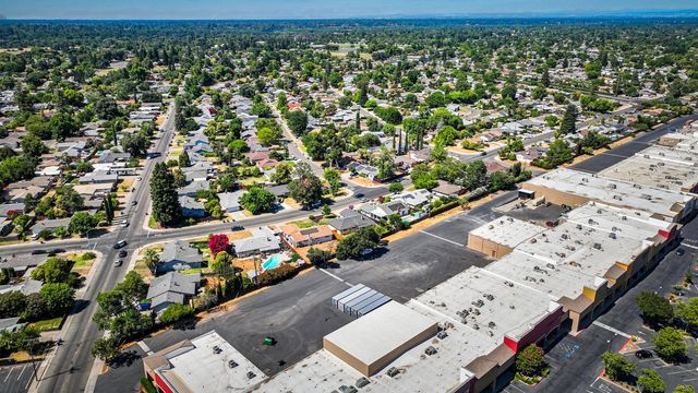 10320 Malaga Way, Rancho Cordova, CA 95670