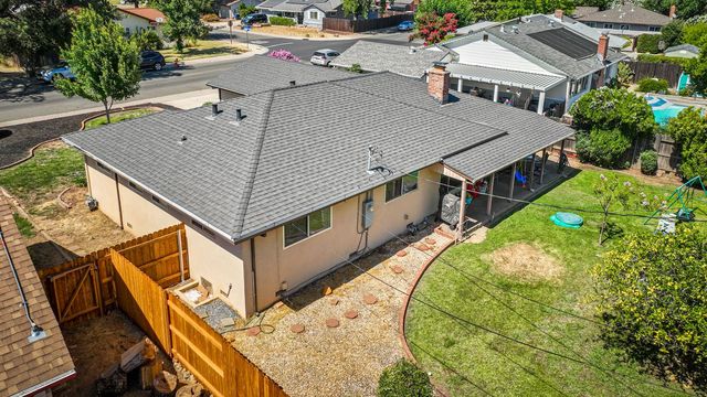 10320 Malaga Way, Rancho Cordova, CA 95670