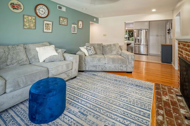 10320 Malaga Way, Rancho Cordova, CA 95670