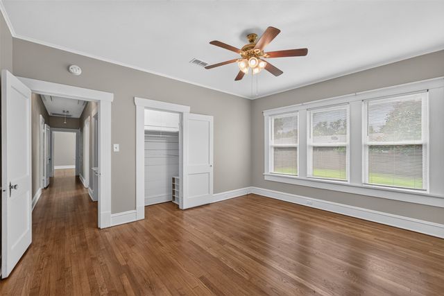 4940 Dixie Garden Drive, Shreveport, LA 71105