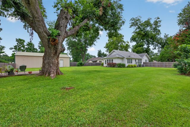 4940 Dixie Garden Drive, Shreveport, LA 71105